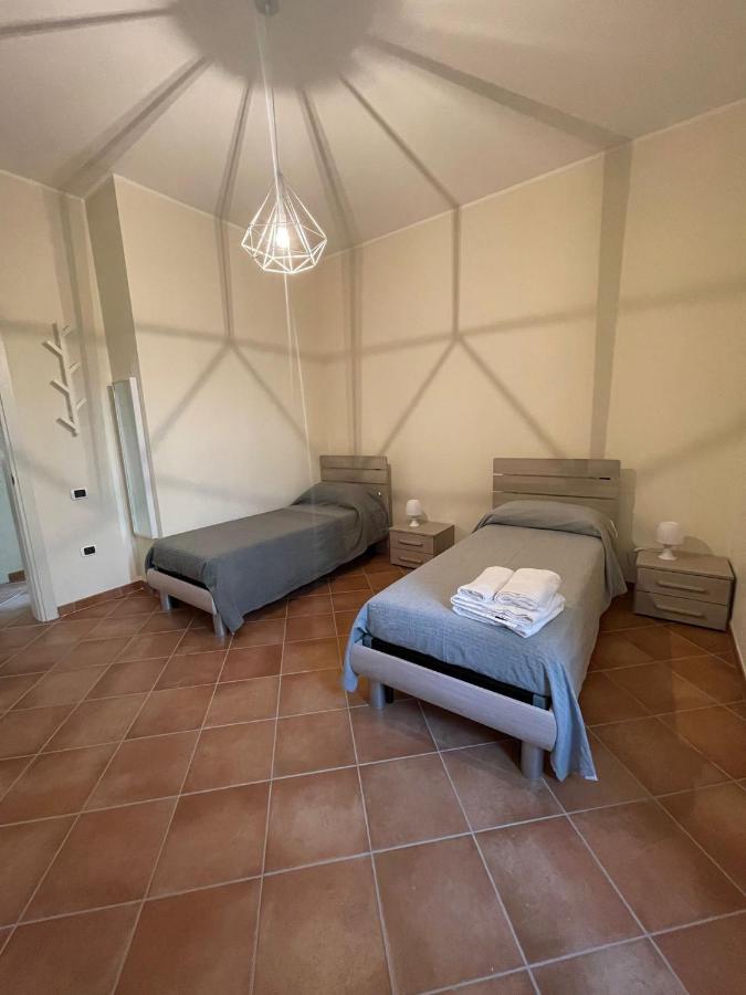 Bed and Breakfast A Casa Di Noemi LʼAquila Exterior foto
